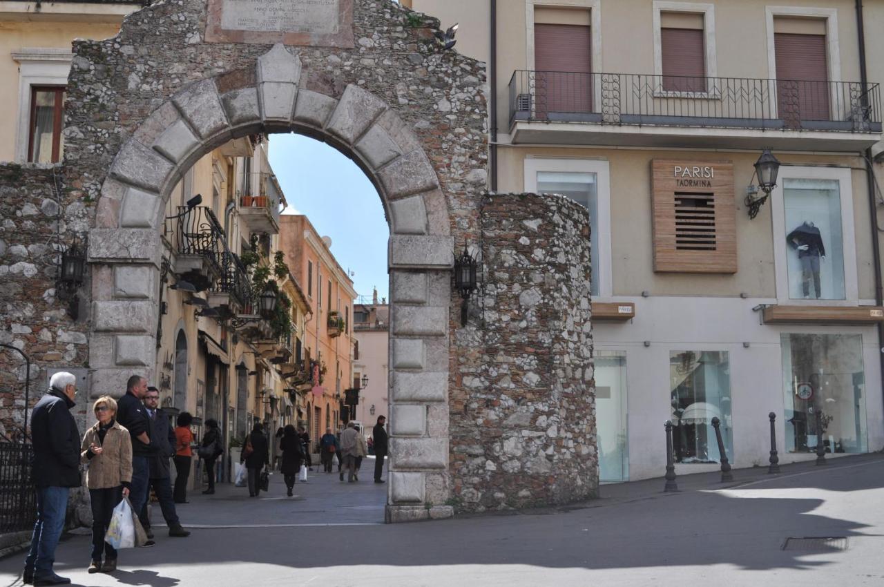B&B Porta Del Re Taormina Exteriör bild